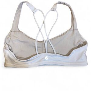 Lululemon Free to Be bra